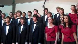 Ballard HS Concert Choir Sings New York New York