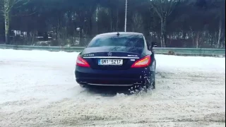 Drift Mercedes CLS 500 V8-biturbo AMG 4Matic