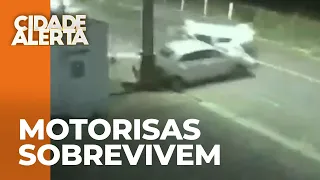 Motoristas sobrevivem após um grave acidente na Avenida das Maritacas