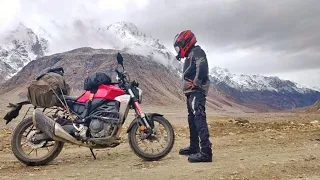 Honda CB 300R done this🚵 Off road, water crossing during Spiti valley ride.