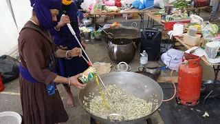 Peas & Soya Mince Curry + Pakoras | Free Langar Food Cooked by Punjabi Sikh Nihang Singh Khalsa