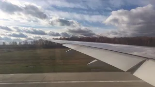 Взлёт Boeing 777-300 Azur Air из аэропорта Домодедово (Москва, Россия)