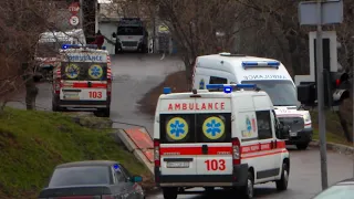 20 Ukrainian emergency vehicles responding with lights/sirens (compilation)