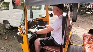 A casual review of Expat Jim's new Bajaj RE Tricycle