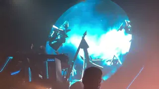 Alan Walker: Walkerverse Tour at Hollywood Palladium (Day 2): Darkside (ft. Au/Ra) (Live)