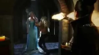 OUAT - 4x10 'Wow. A little late for halloween' [Emma, Elsa & Regina]