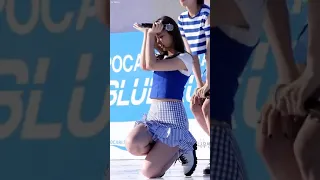 FANCAM  (TWICE) Cheer Up (치어 업) [쯔위] Tzuyu 직캠 Fancam (포카리스웨트30주년 블루런 서울대공원)