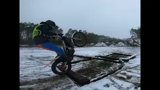 Moto trials in snow - beta evo 290