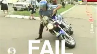 Police wheelie FAIL