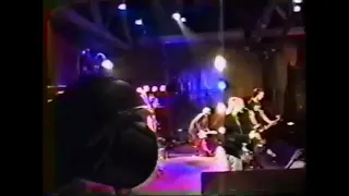 Nirvana (live concert clip) About A Girl - December 13th, 1993, Pier 48 (MTV Live and Loud), Seattle