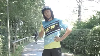 MTB-Fahrtechnik: Der Scandinavian Flick