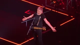 Roger Waters - Shine On You Crazy Diamond (Prague, 25.05.2023)