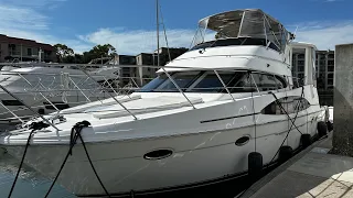 Cockpit Motor-yacht Tour-2002 Carver 444 #MotorYacht #AftCabin #AftCockpit #GreatLooper