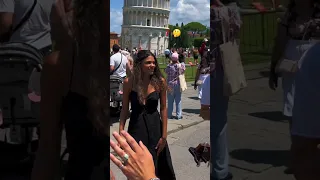 He wanted to surprise his "future girlfriend" on their first Italy trip🤩❤️🇮🇹 #pisa #italy