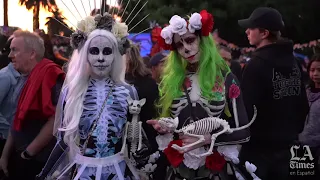 Los mejores trajes y altares del Día de Muertos 2019 en el Hollywood Forever