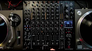 Smooth Echo out am Pioneer DJM-V10 ähnlich DJM-S11