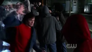 Smallville : Clark Kent is reunited with Bart Allen (Impulse)