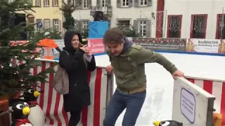 Der RNZ-Weihnachtsmarkt-Reporter: Abenteuer Eisbahn