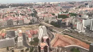 Aproximação e pouso no Aeroporto Internacional de Lisboa (Humberto Delgado) (IATA: LIS - ICAO: LPPT)