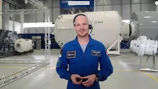 Astronaut Alexander Gerst beim EU-Verkehrsministerrat