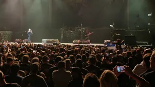 Iron Maiden's Bruce Dickinson speaking French Quebec City