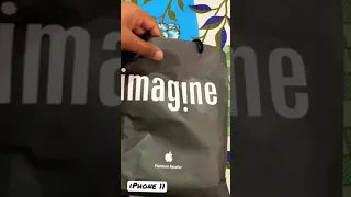 iPhone 11 unboxing