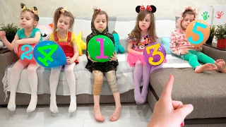 Eva learning colored numbers | Ева учит