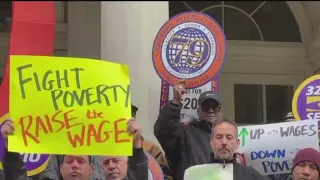 Fight to raise New York minimum wage continues