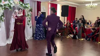 The guy from Nalchik surprised the guests with his dance