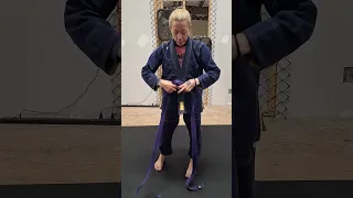 How To Tie Your BJJ Belt 3 (Mel)