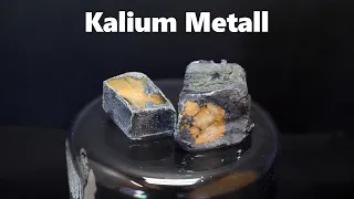 KALIUM - das dritt-REAKTIVSTE Metall der Welt!  [𝟰𝗞] | JJChemistry