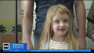 Ukrainian girl leaves hospital after being injured by Russian missile