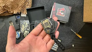 Unboxing the POP 2.0 fidget by 01EDC.