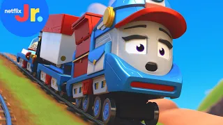 Chasing the Hubcap Thief! Mighty Express | Netflix Jr