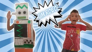 MEU AMIGO ROBÔ EP-1 /APARECEU UM ROBÔ NA MINHA CASA😳