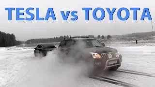 Tesla Model X destroying Toyota Land Cruiser tug of war