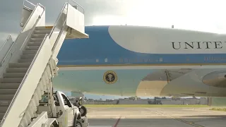 POTUS arrives at Yokota Air Base, Japan