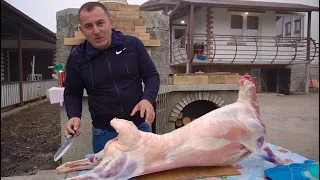 Lamb roasted in beer. ENG SUB.