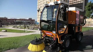 Sweeper ММК-1000 многофункциональная машина. Дорожный пылесос. Сделано в России.