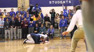 Parkour/Freerunning at School Talent Show! (2016)