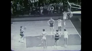 Pistol Pete Maravich scores 64 against Kentucky and Dan Issel [HD]