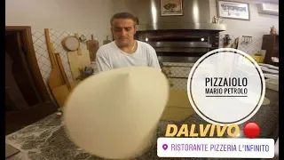 PIZZAIOLO MARIO PETROLO DAL VIVO STRAPIZZANDO PIZZERIA L'INFINITO