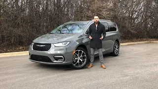 2021 Chrysler Pacifica AWD Snapshot - DriveChicago Review