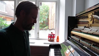 Henrik Lindstrand - Enghave Lys (Official Music Video)