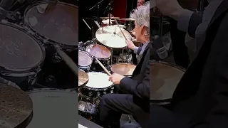 Chad Wackerman's amazing solo 😍