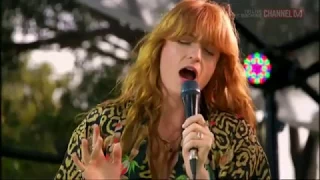 Florence + The Machine - Queen Of Peace (Acoustic)