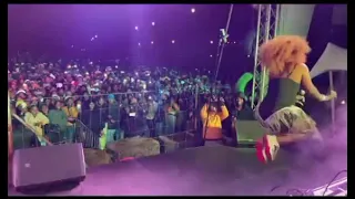 Makhadzi - Luvhone (Performance)