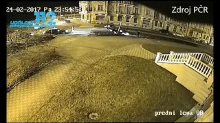 Nehoda Mercedesu v Karlových Varech Policie ČR
