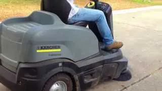 Подметальная машина Karcher KM100/100