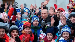 Половина молодых россиян не хотят заводить детей | пародия «Не ходите, дети, в Африку гулять»